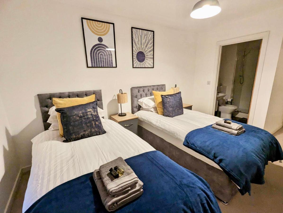 Spacious 2 Bed Ground Floor Apartment, Free Parking, Close To Historic Dockyard & Gunwharf Quays Portsmouth Exterior foto