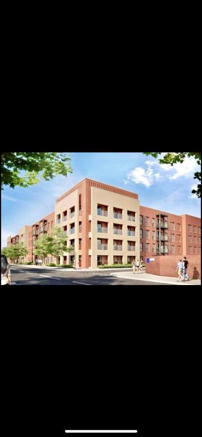 Spacious 2 Bed Ground Floor Apartment, Free Parking, Close To Historic Dockyard & Gunwharf Quays Portsmouth Exterior foto